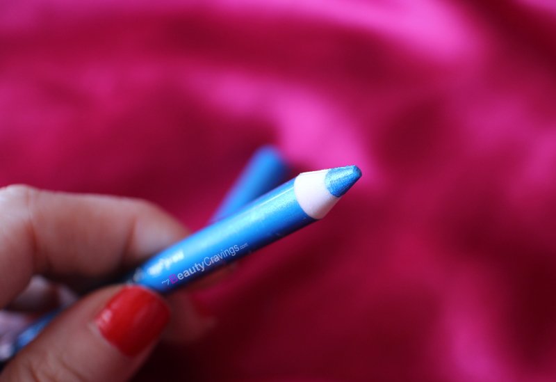 Bourjois Metallic Eyeliner (No 54 Bleu Clinquant)