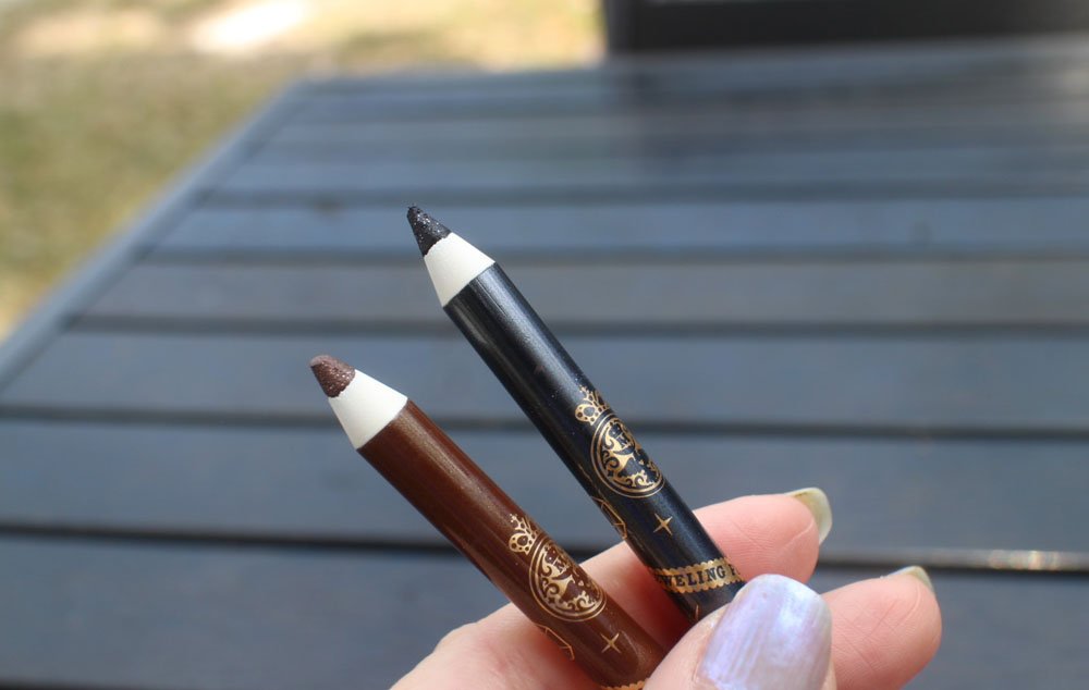 Majolica Majorca Eyeliner Swatch