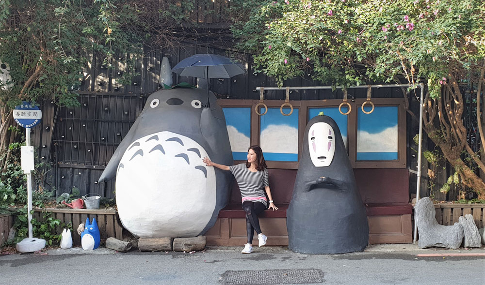 Totoro Bus Stop Taichung