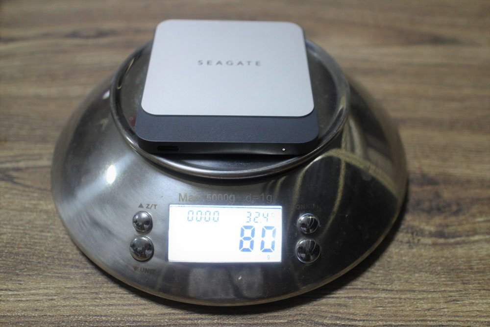 Seagate Fast SSD Weight
