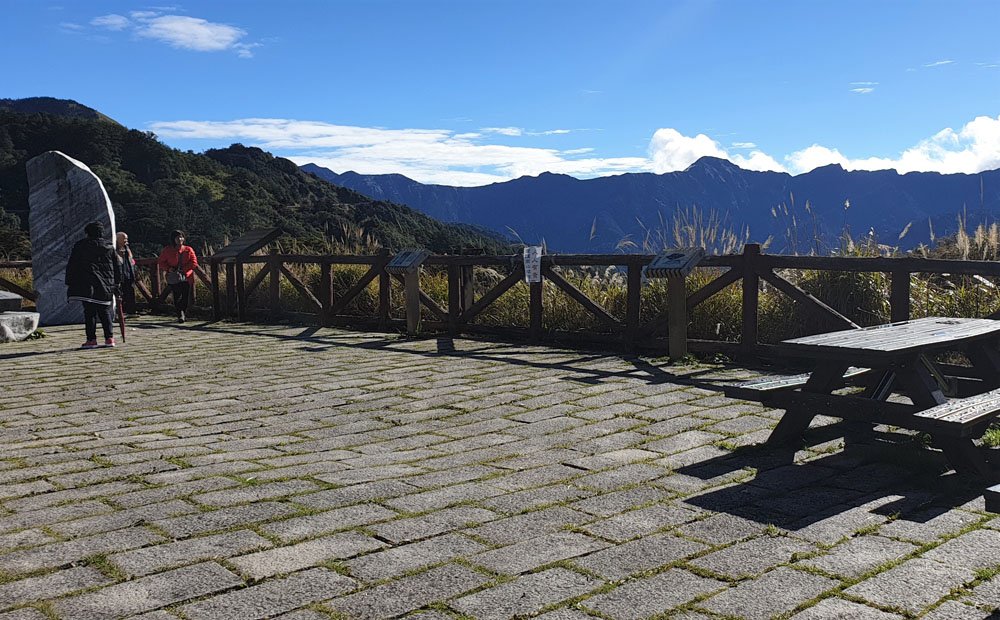 Hehuanshan Yuanfeng Lookout