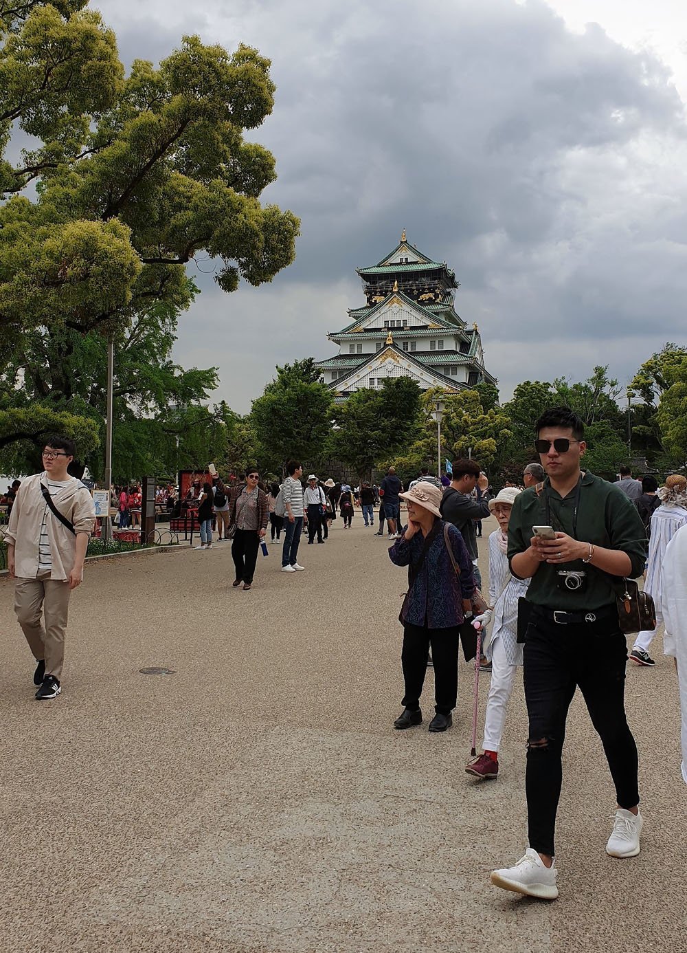  Osaka Castle