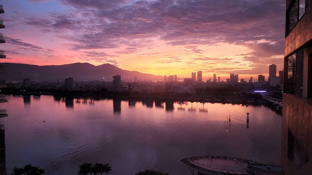 Hilton Da Nang Sunrise View