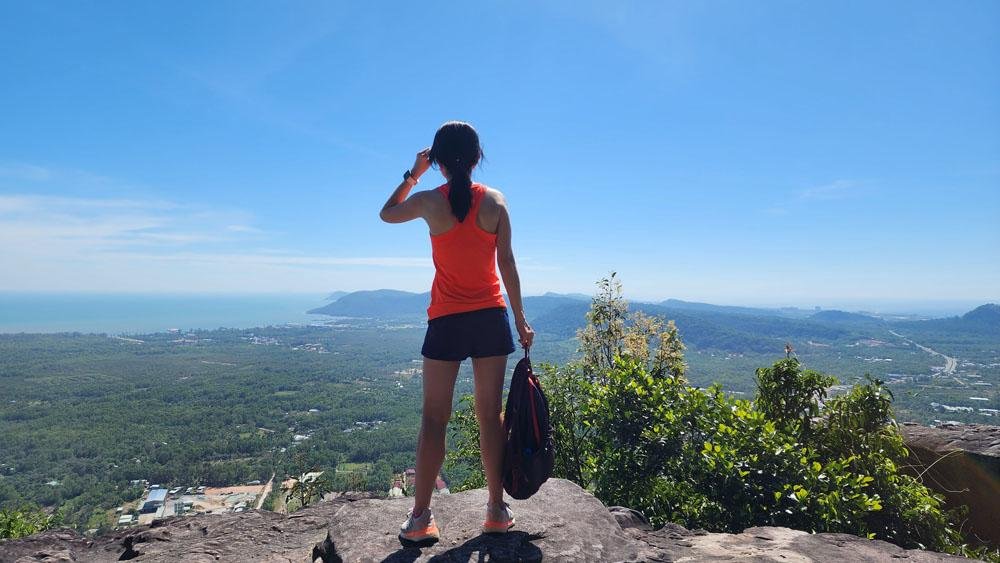 Tien Son Dinh Summit