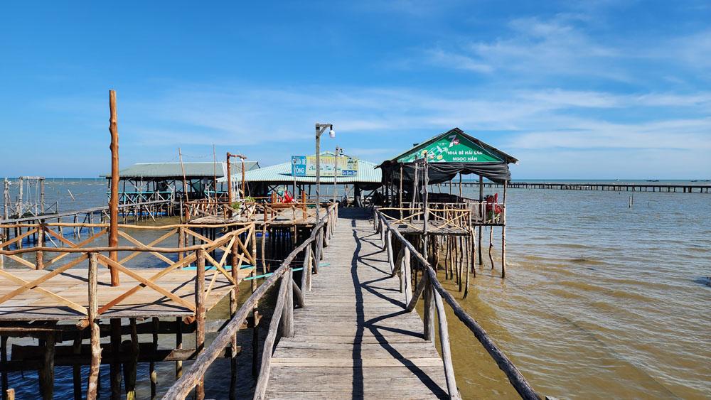 Ham Ninh fishing town