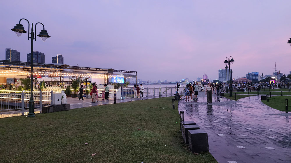 Saigon Waterbus Station & Bach Dang Wharf