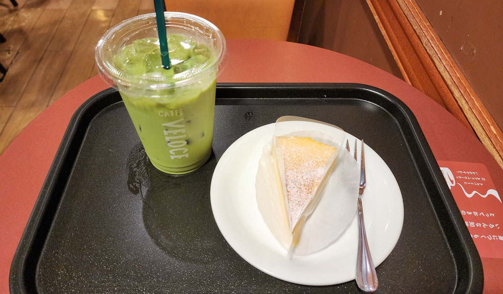 Cafe Veloce Akihabara